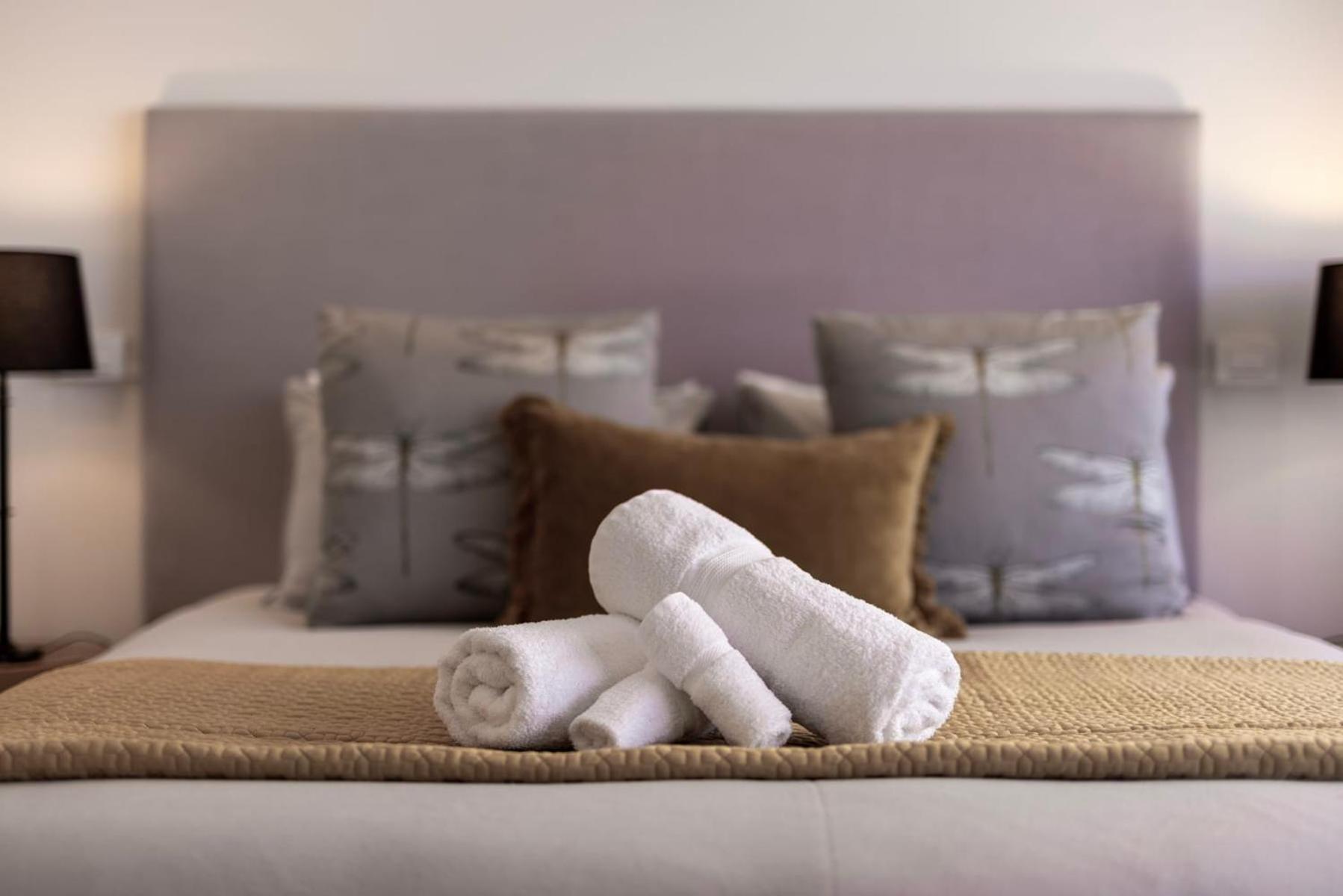 Luxury Ocean & Harbour Views - Heated Pool, Main Beach & Gym Mount Maunganui Bagian luar foto