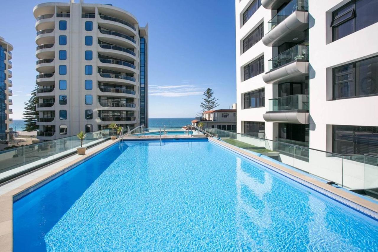 Luxury Ocean & Harbour Views - Heated Pool, Main Beach & Gym Mount Maunganui Bagian luar foto